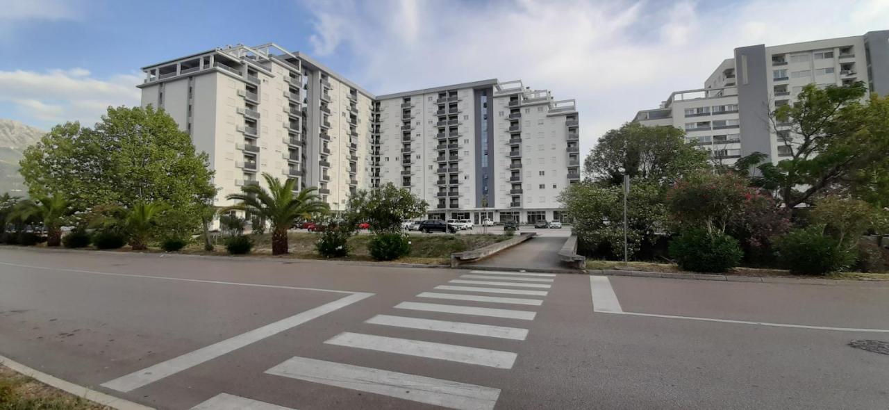 Lux Apartment Portovista Bar Ngoại thất bức ảnh