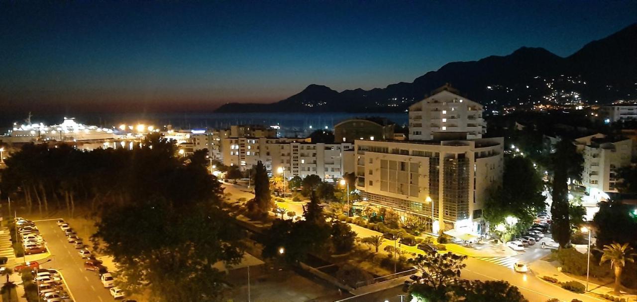 Lux Apartment Portovista Bar Ngoại thất bức ảnh